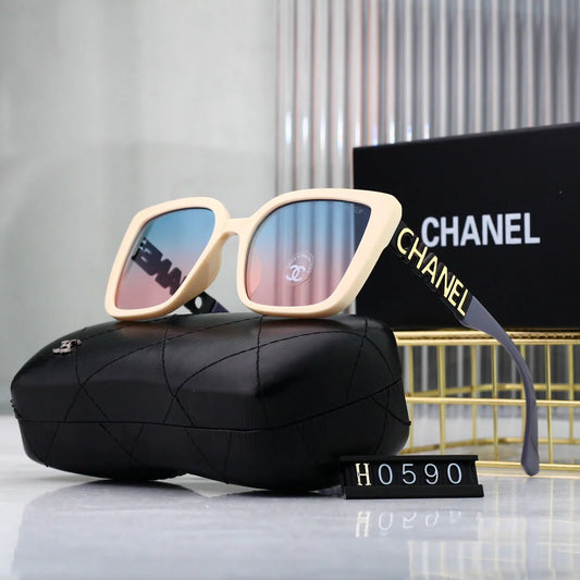 7 Colors Trendy Sunglasses 0590