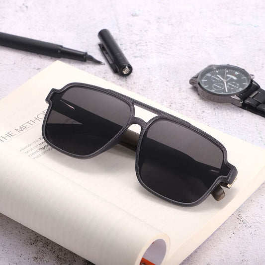 Dollger Black Oversized Aviator Sunglasses