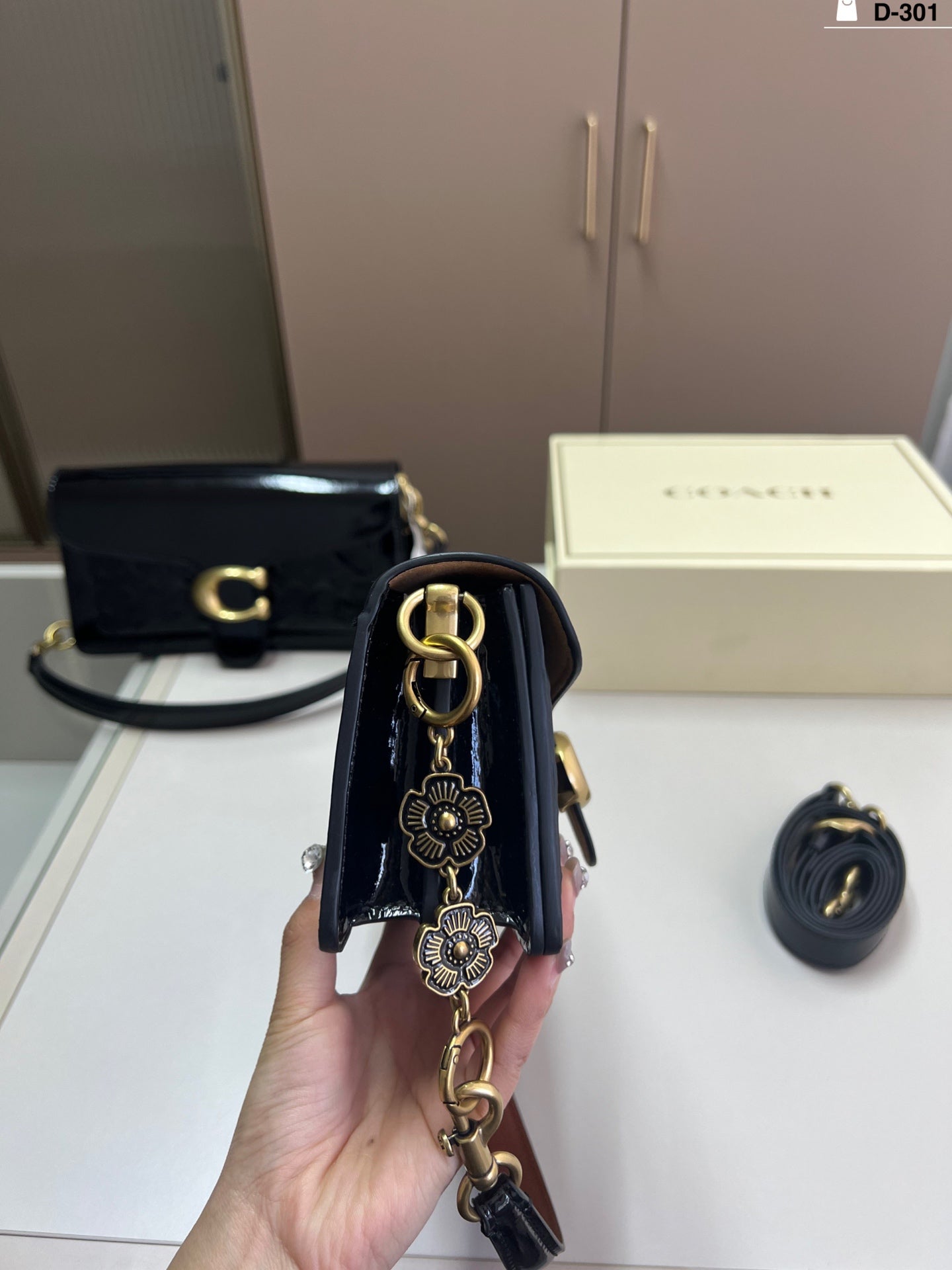 New double-layer two-long straps shoulder and crossbody bag