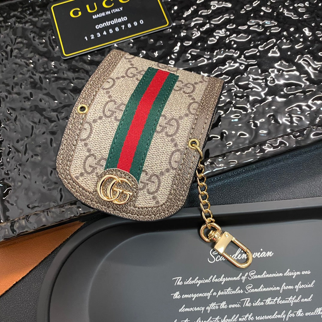 Fashion Metal Logo Leather Earphone Case