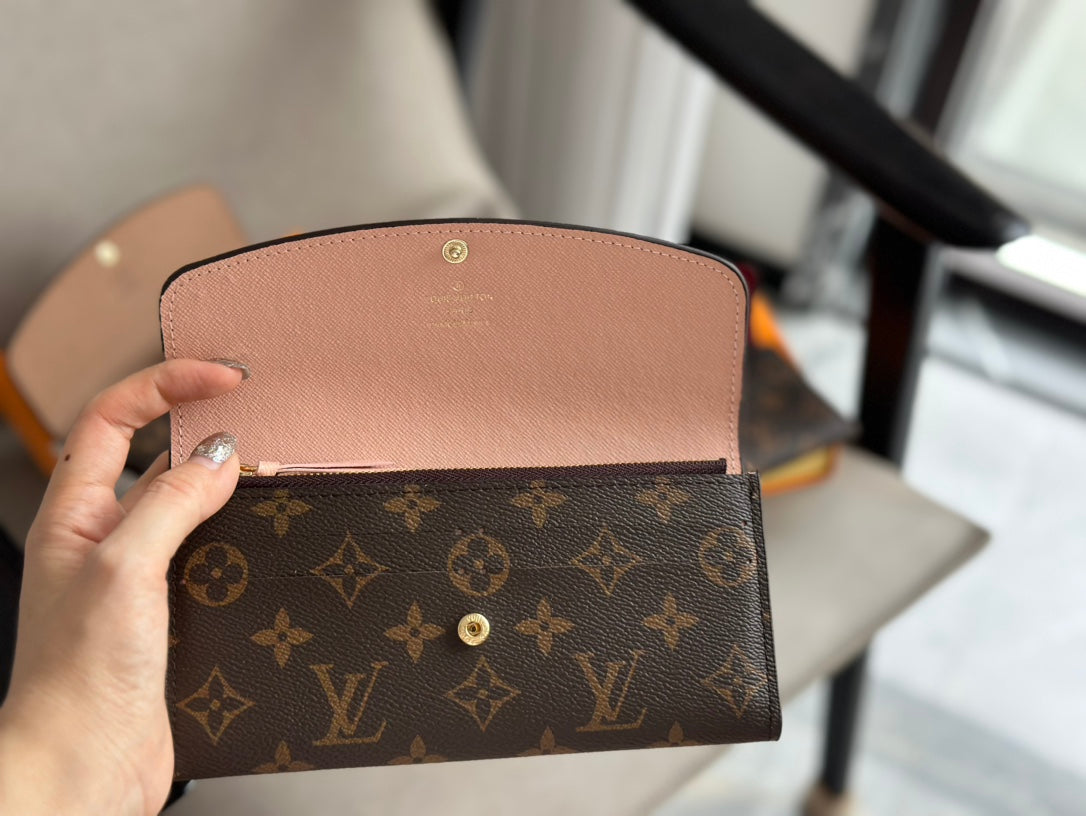 Cute bean wallet(bargain price)