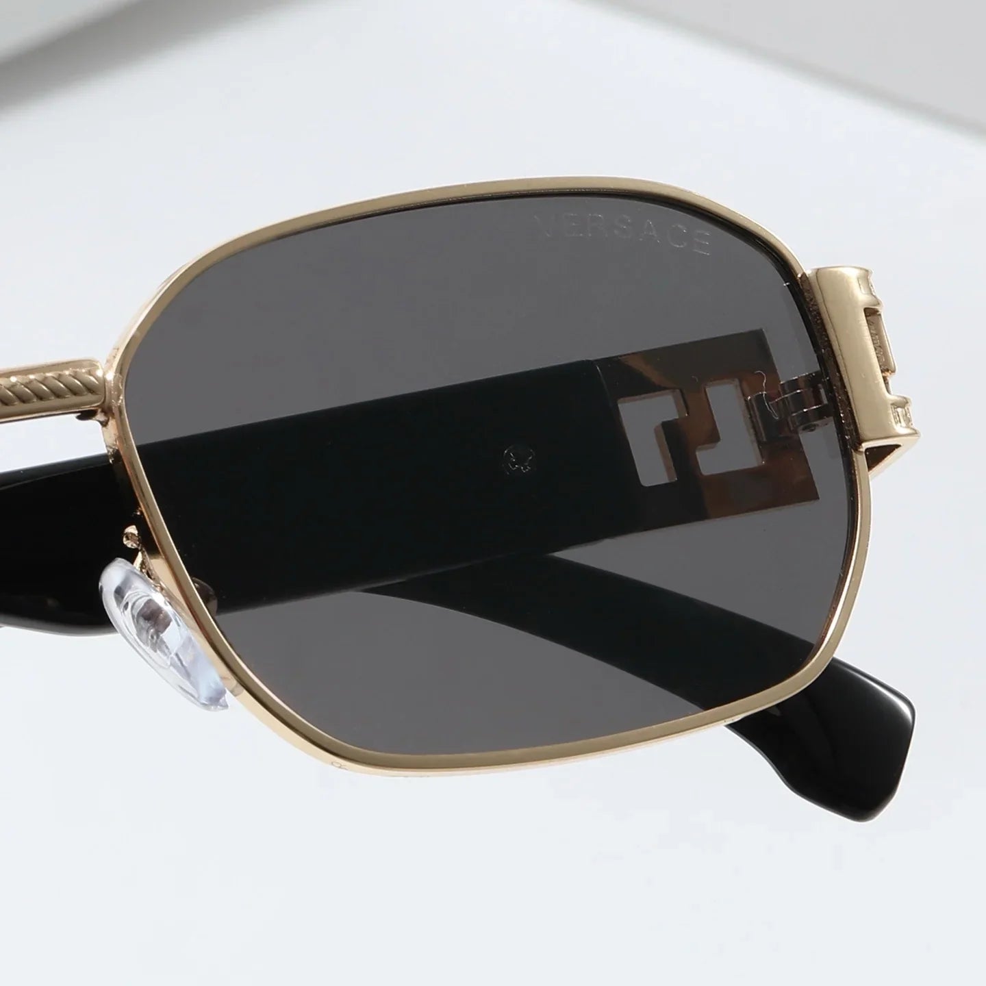 4 colors personalized trendy polarized sunglasses 4218