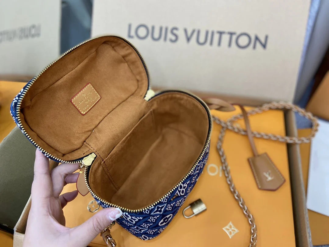 Since 1854 Vanity PM