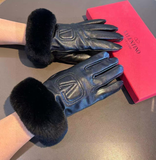 2025 New Long Style Lazy Rabbit Hair Touchscreen Women's Gloves