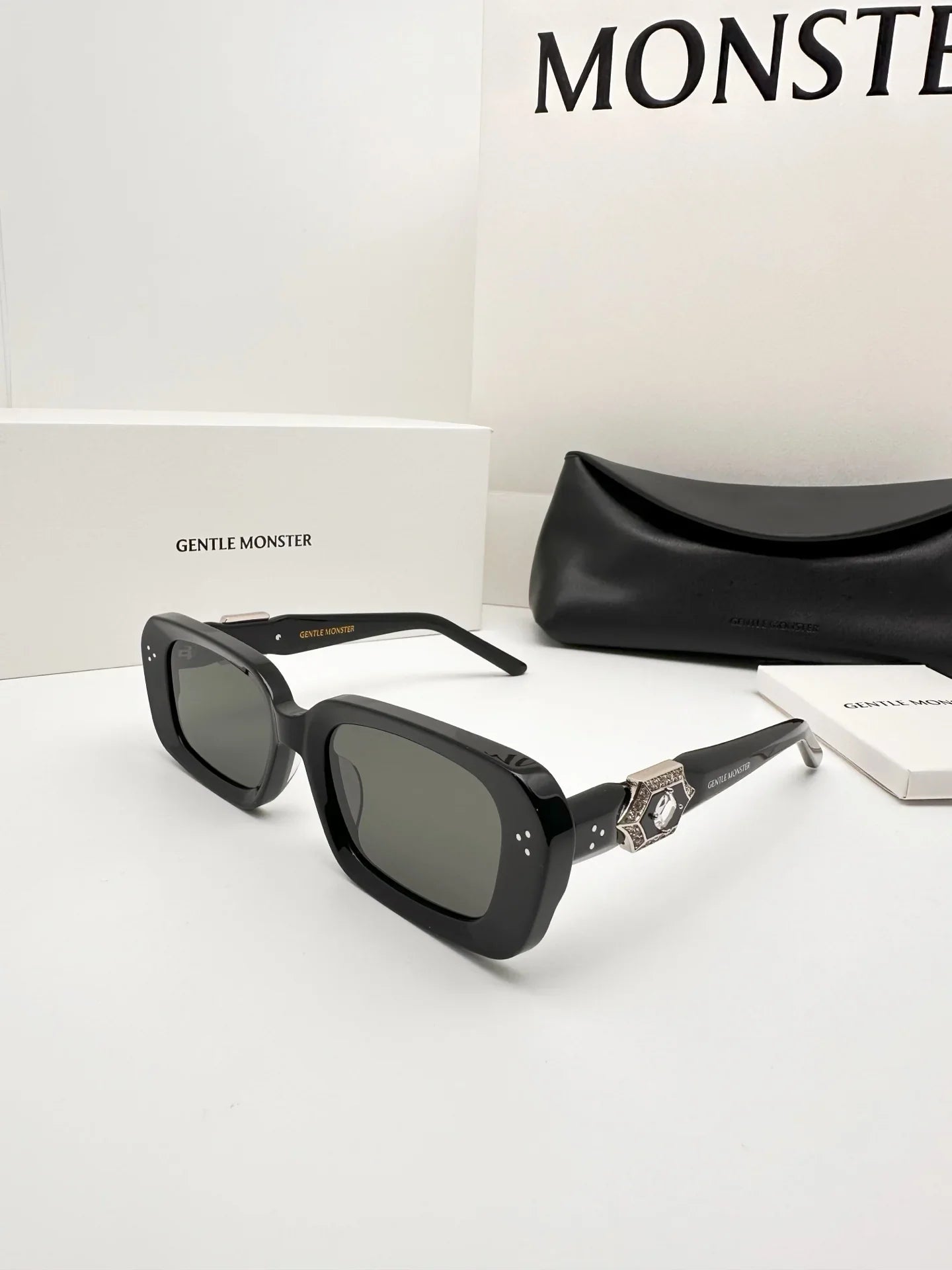 Limited Edition! Jewelry Series Sunglasses!