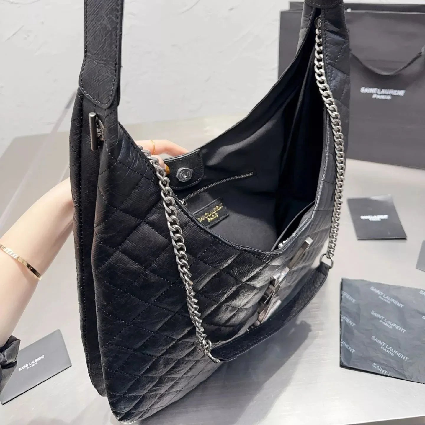 Elegant Rhombus Shoulder Tote Bag