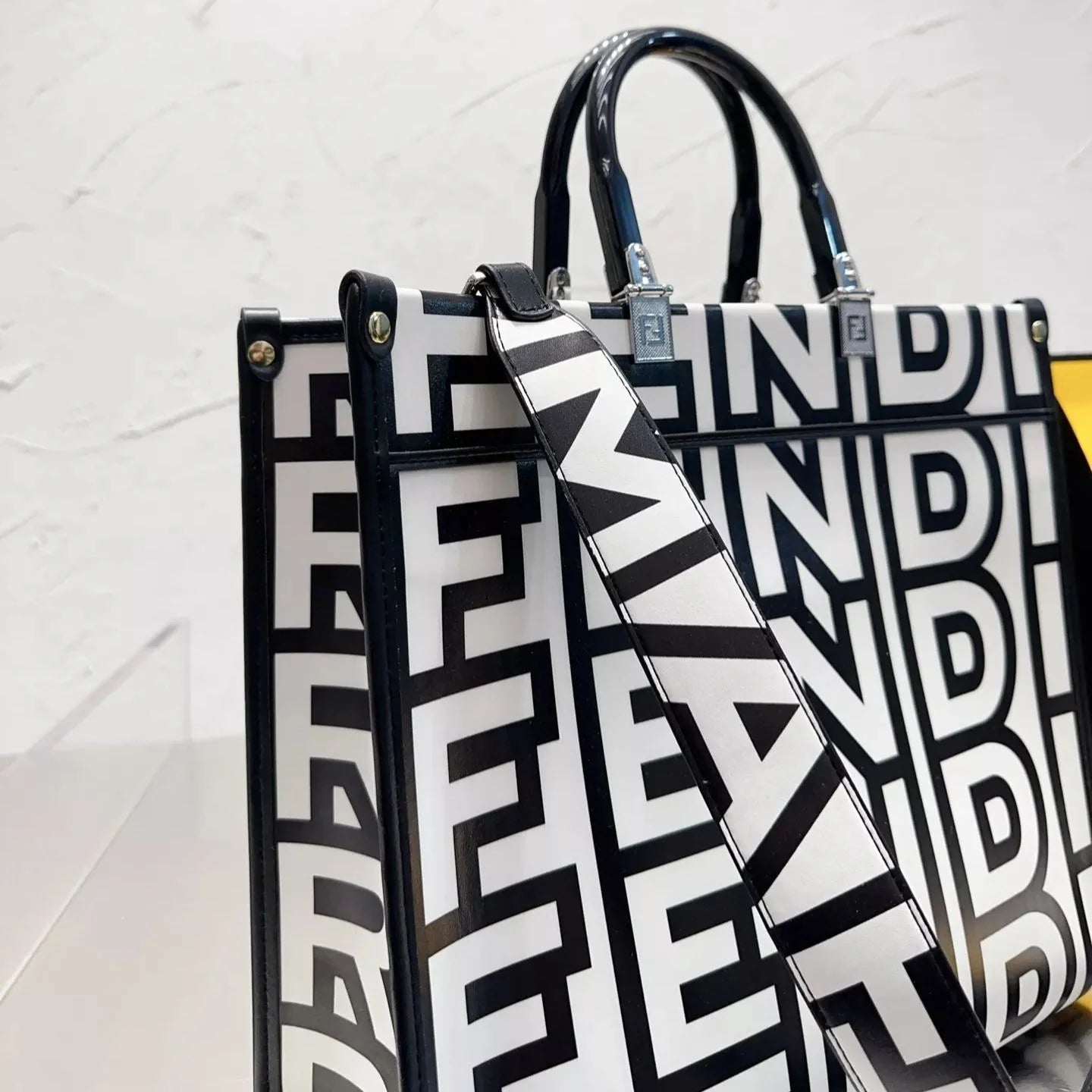 Sunshine Shopper Tote