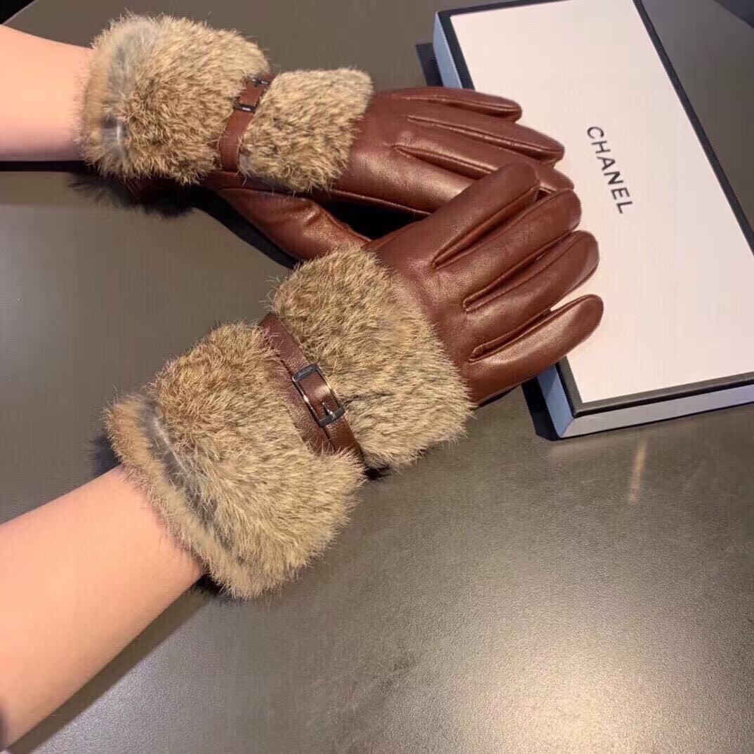 2025 👏 Winter new lazy rabbit fur sheepskin gloves 👍