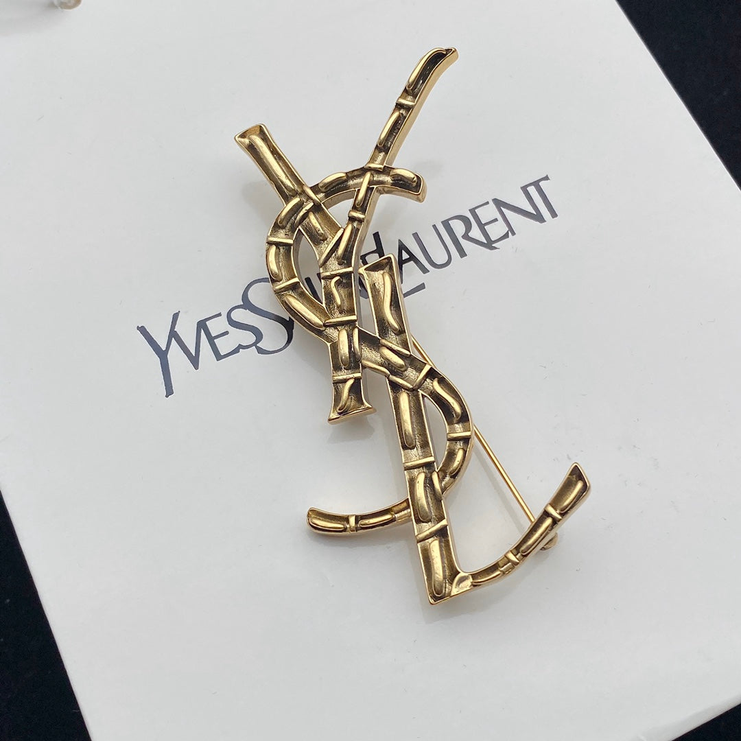 Vintage Bamboo Design Brooch