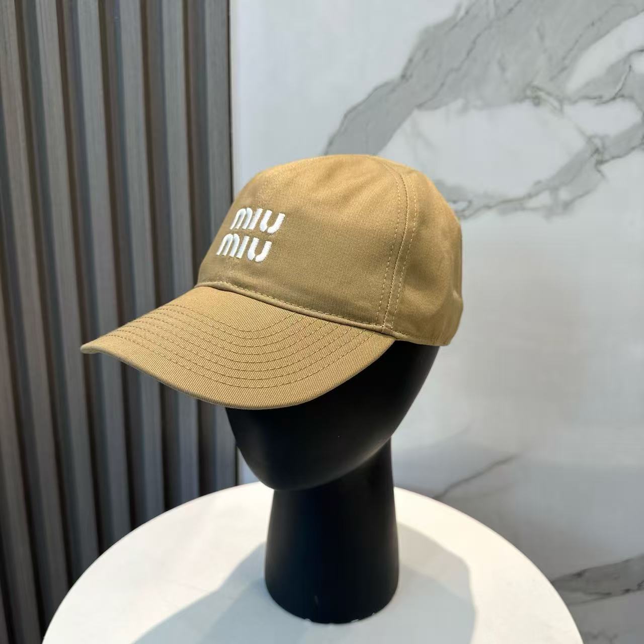 Canvas baseball cap