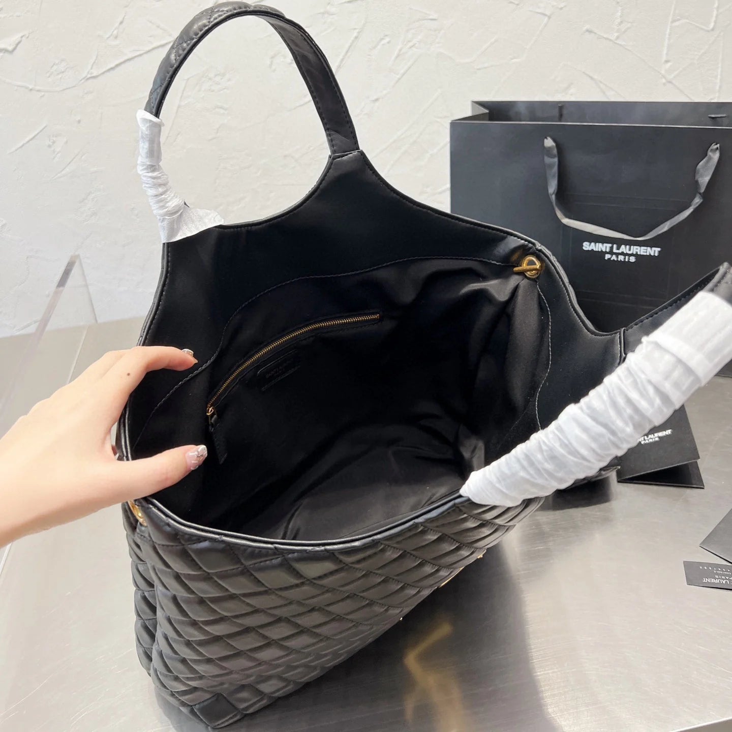 Gaby Quilted Textured Shopping Bag