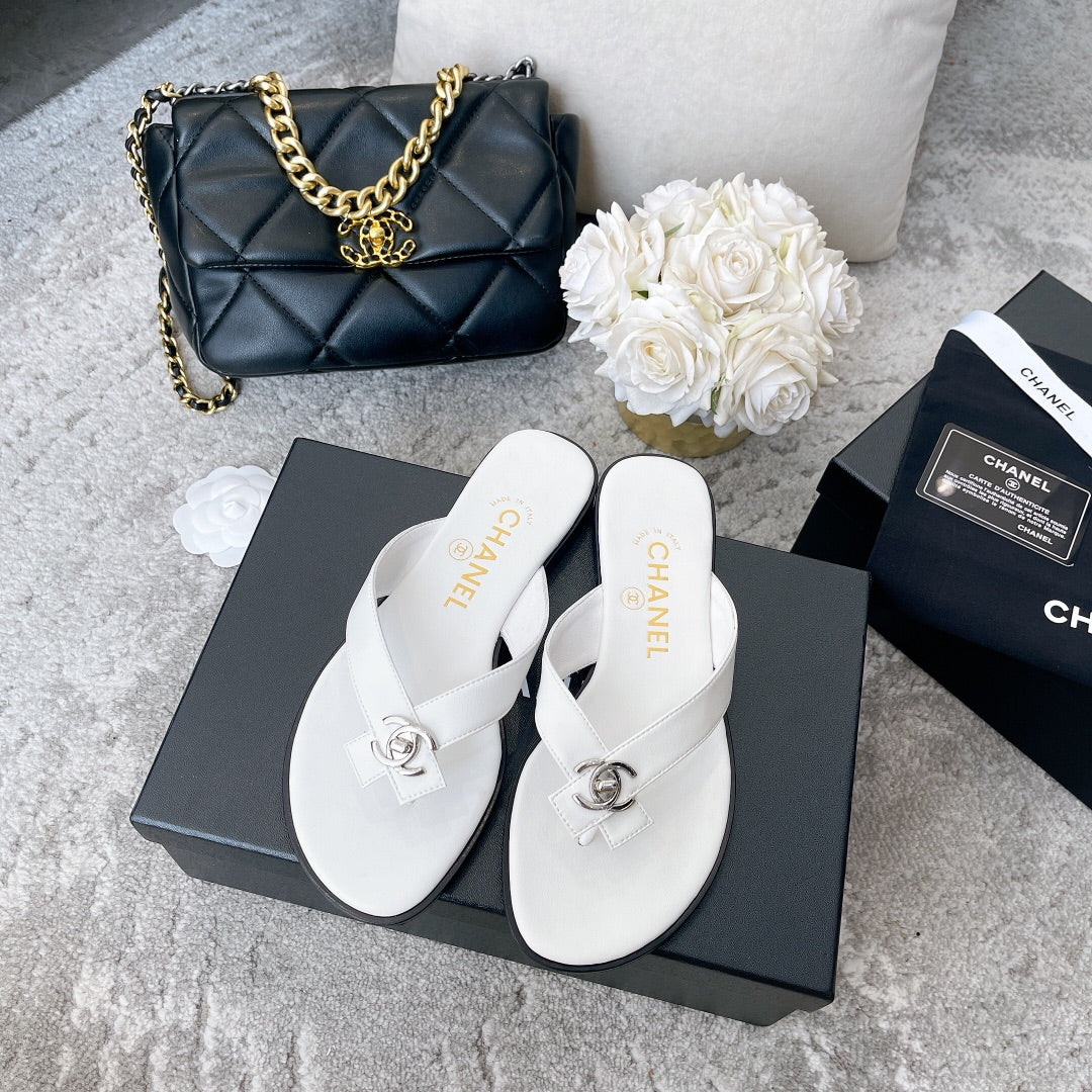 Fashion Simple Flip Flops Sandals