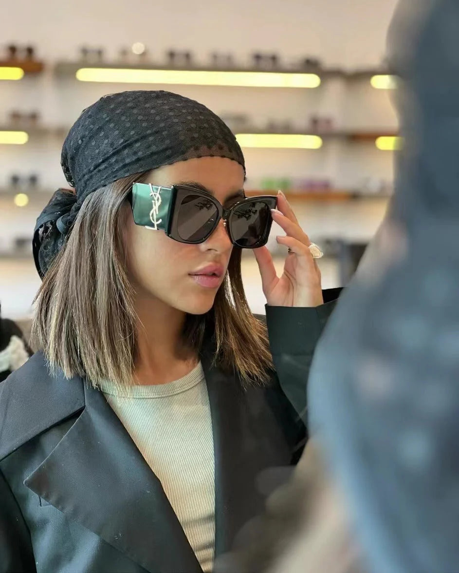 Cat-eye Stylish sunglasses