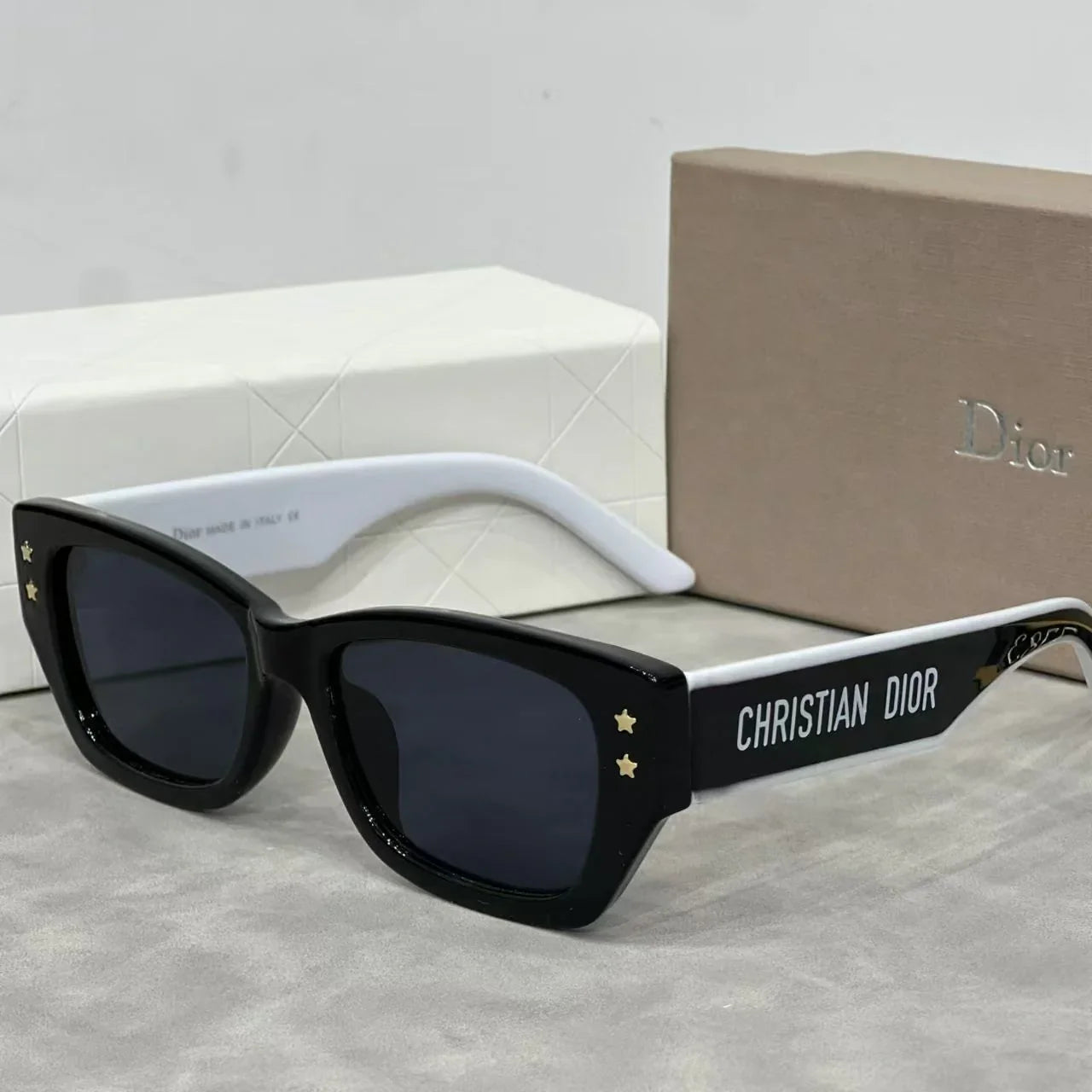 25 Stylish Square-Frame Printed Sunglasses for Men and Women