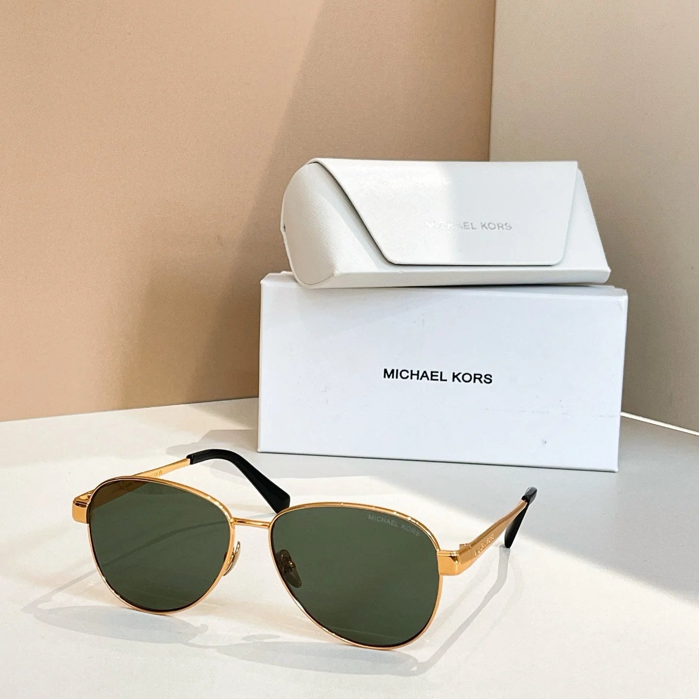 Metal full frame sunglasses