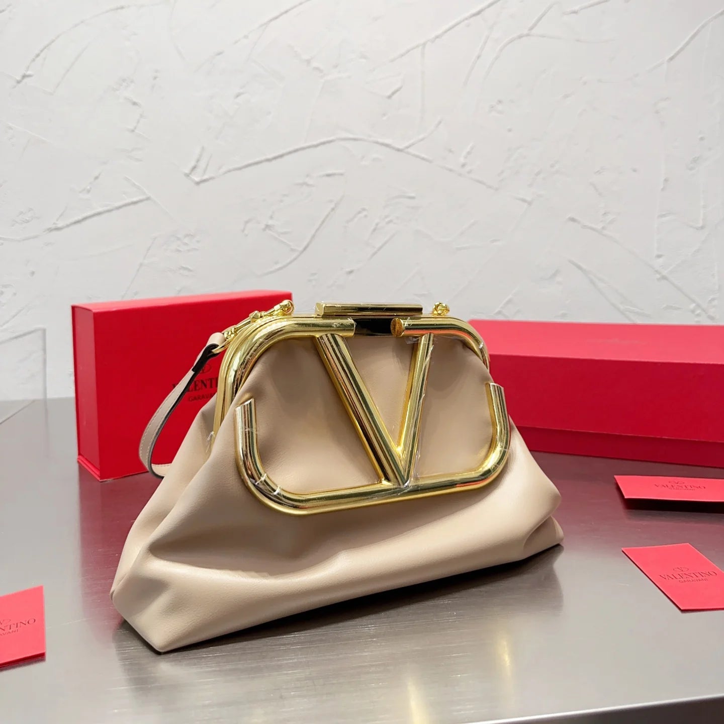 Shoulder Clutch Bag in Calfskin