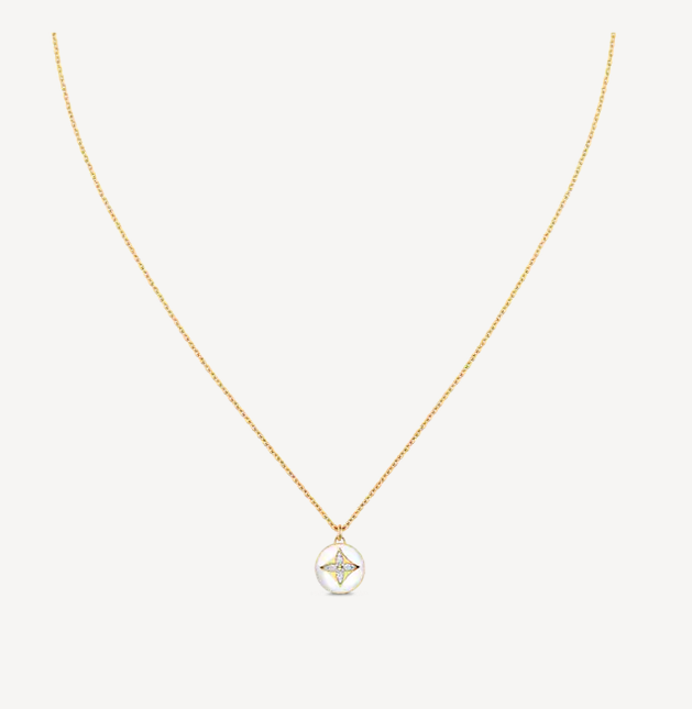 Four Leaf Clover Diamond Pendant Necklace
