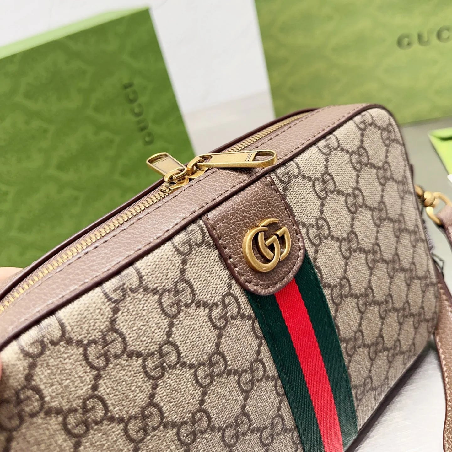 Vintage G Shoulder Camera Bag