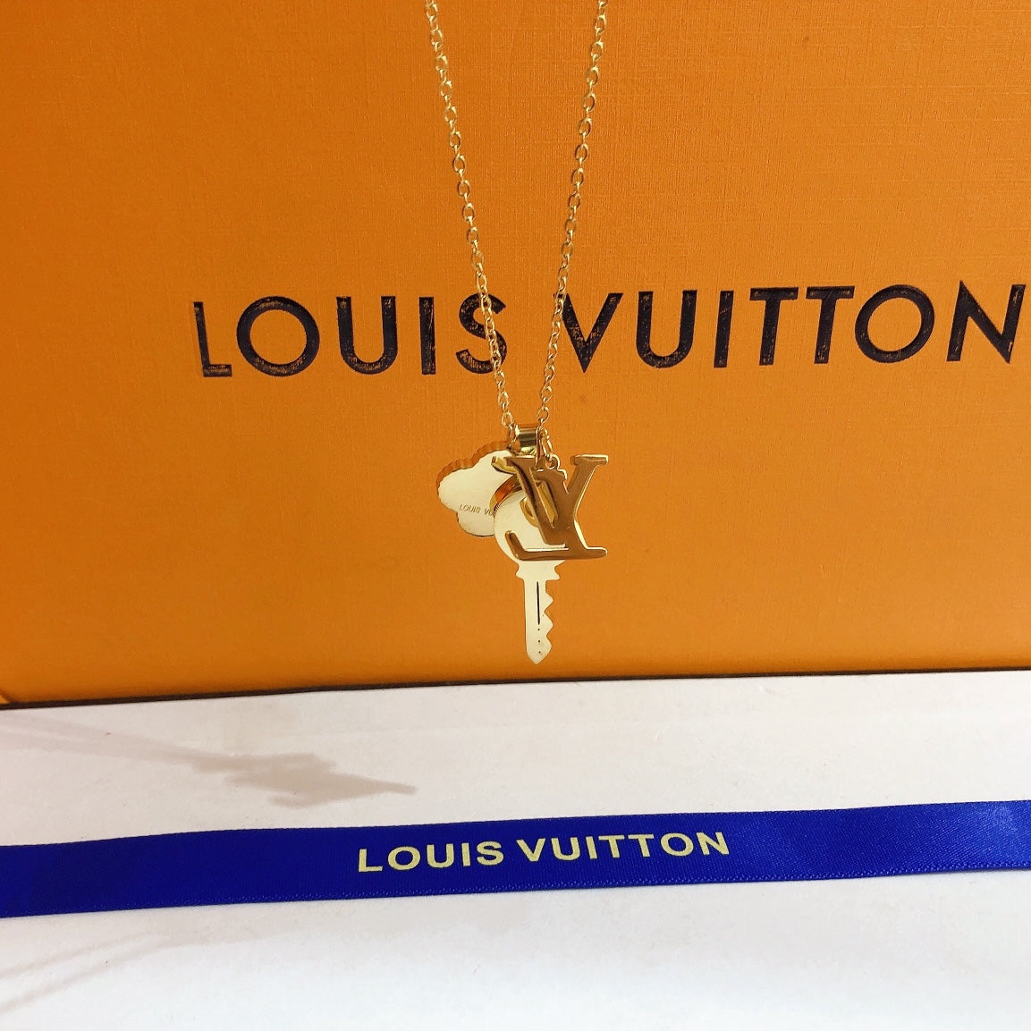 Four-leaf Clover Key Three Accessory Necklace