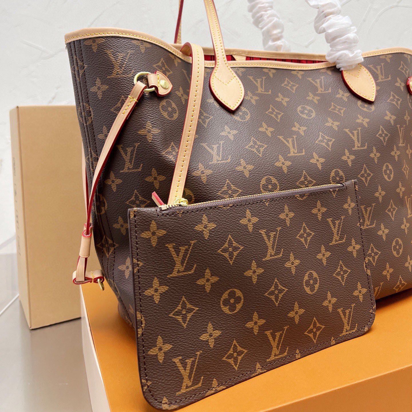 Monogram Neverfull Medium Bag