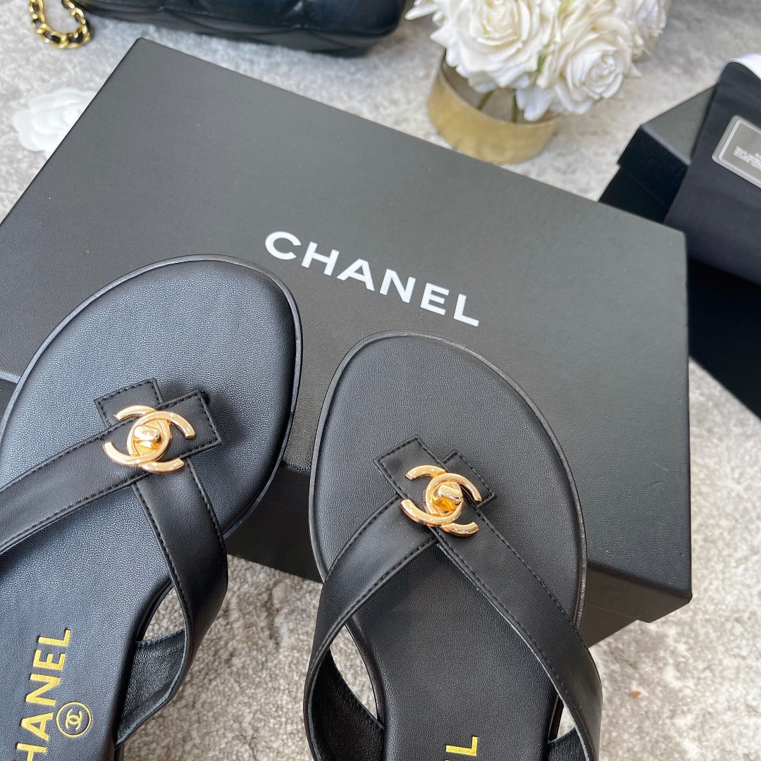 Fashion Simple Flip Flops Sandals