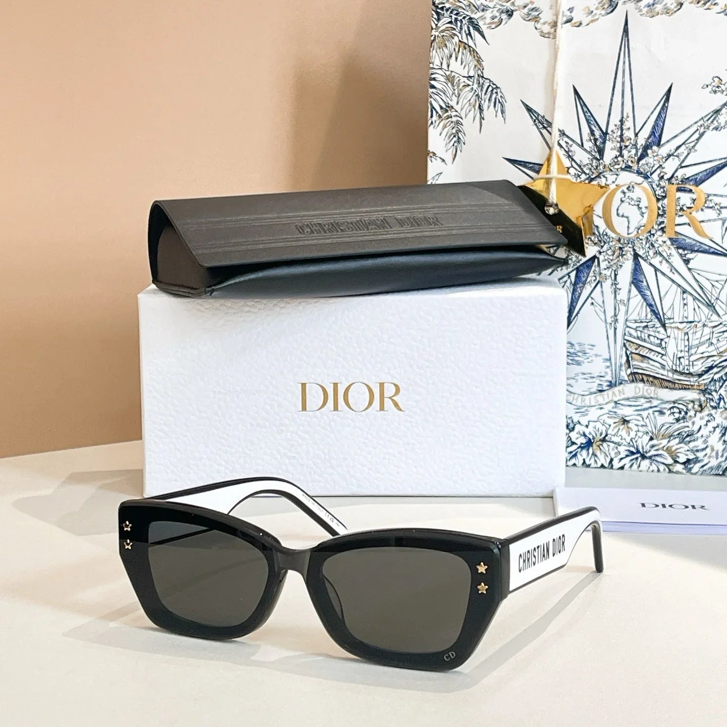 Full frame sunglasses