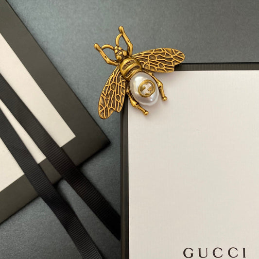 Vintage Bee Series Brooch