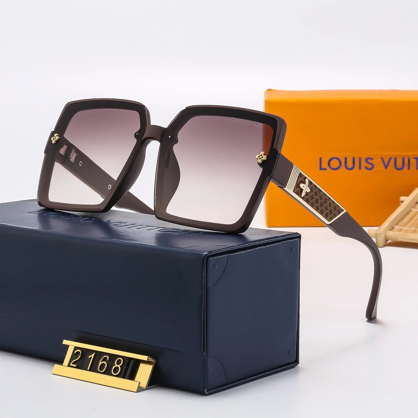 4 colors of fashionable and popular sunglasses  2168