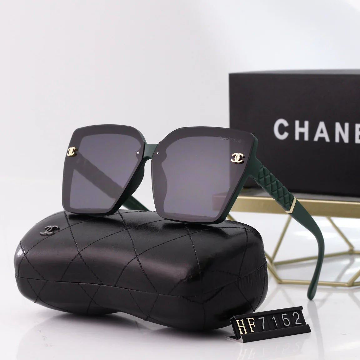 5 Colors Fashion Sunglasses  7152