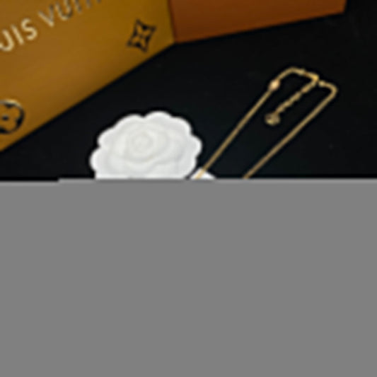 Diamond Alphabet Flower Bracelet