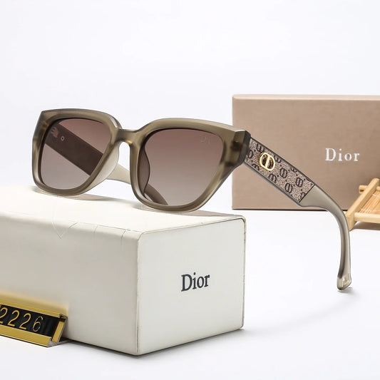 7 Colors Classic Trendy Sunglasses 2226