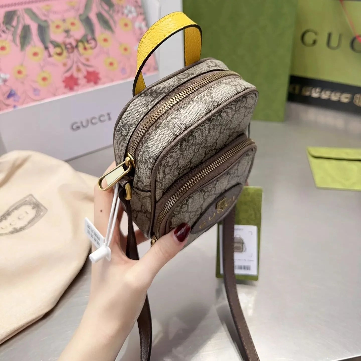 Neo Vintage Tiger Head Crossbody Bag