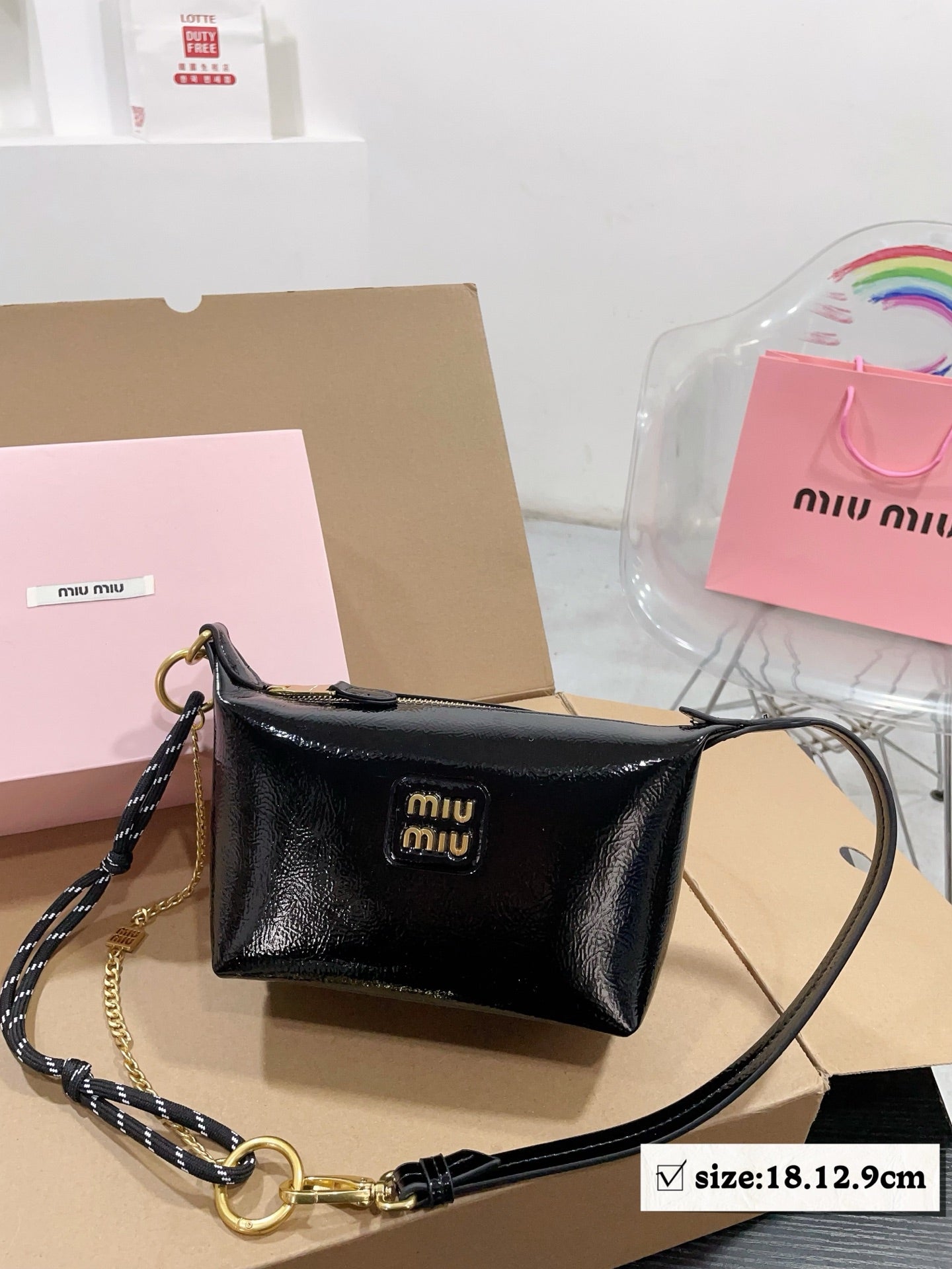 Classic leather hobo bag