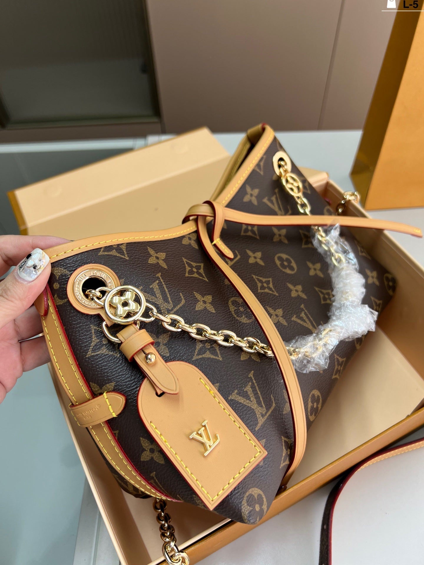 New popular travel bag