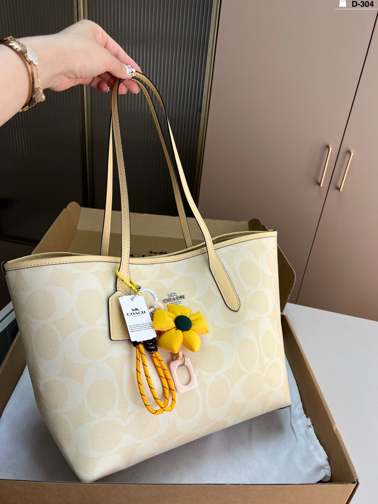 New hot style super large capacity bag