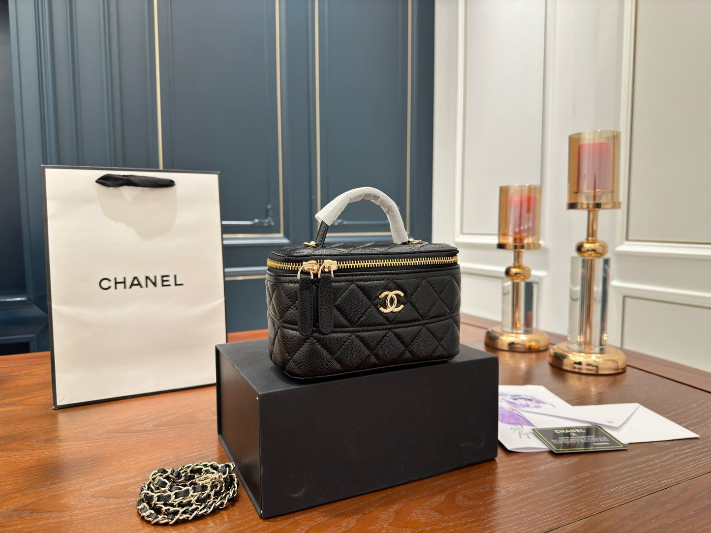 Handle box cosmetic bag