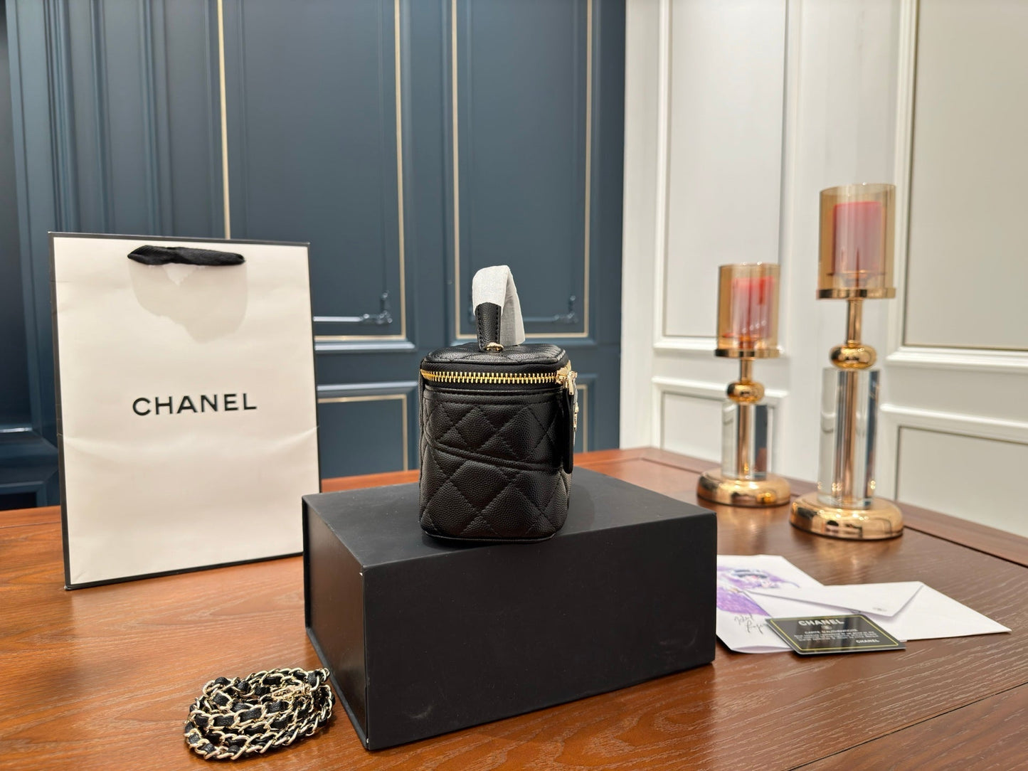 Handle box cosmetic bag