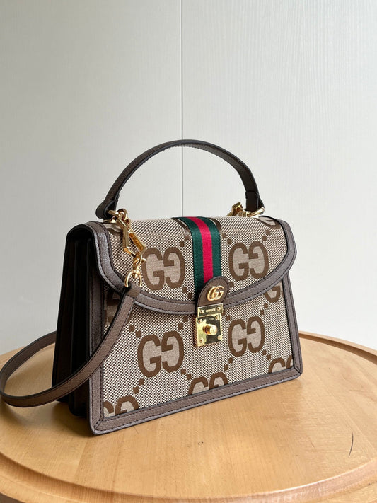 Square retro style tote bag