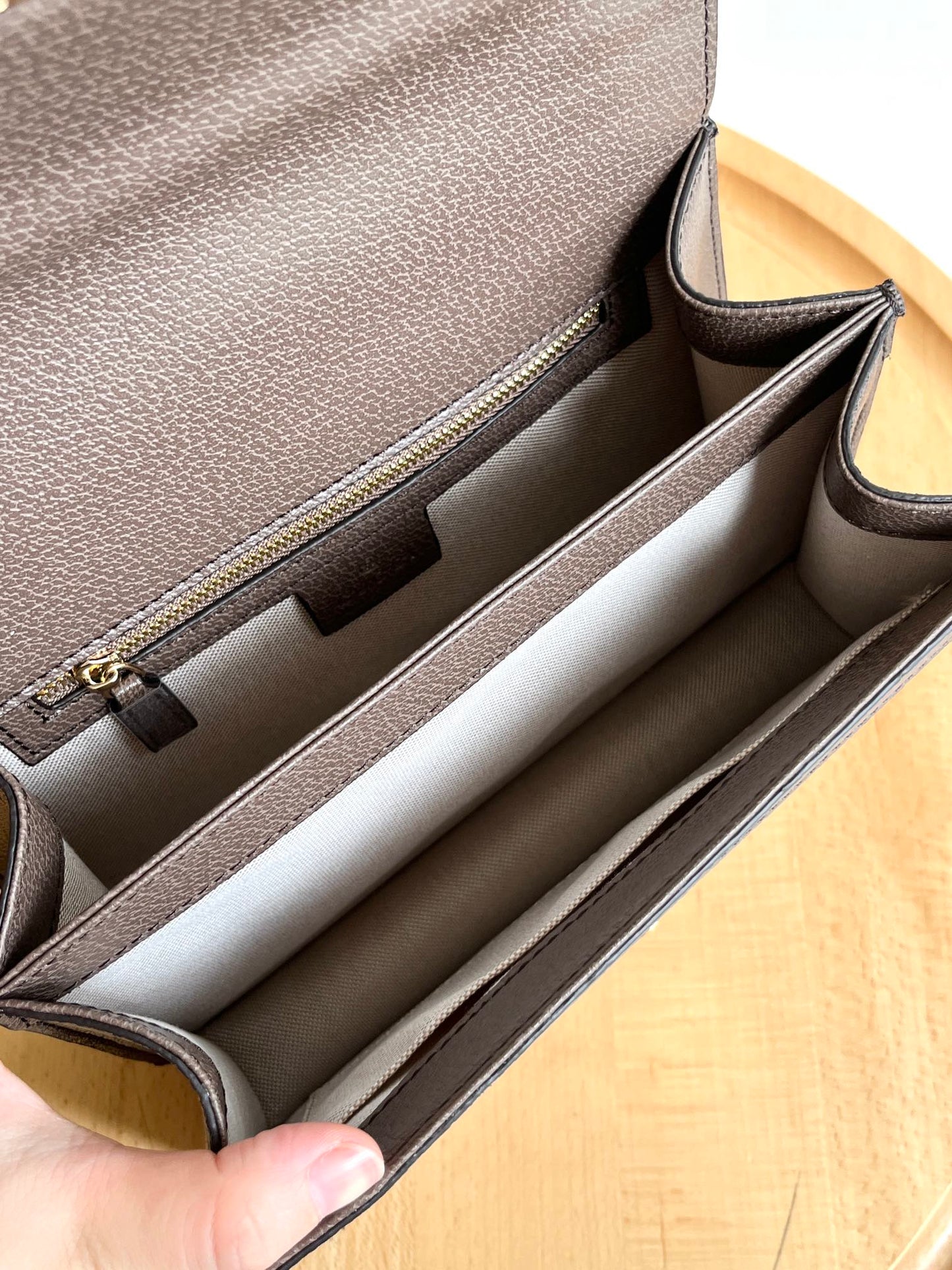 Square retro style tote bag