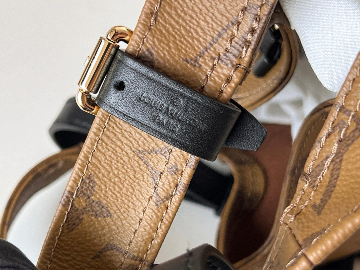 Trendy Shopping Bag Style Tote