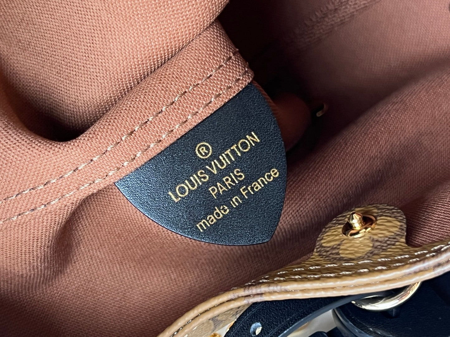 Trendy Shopping Bag Style Tote