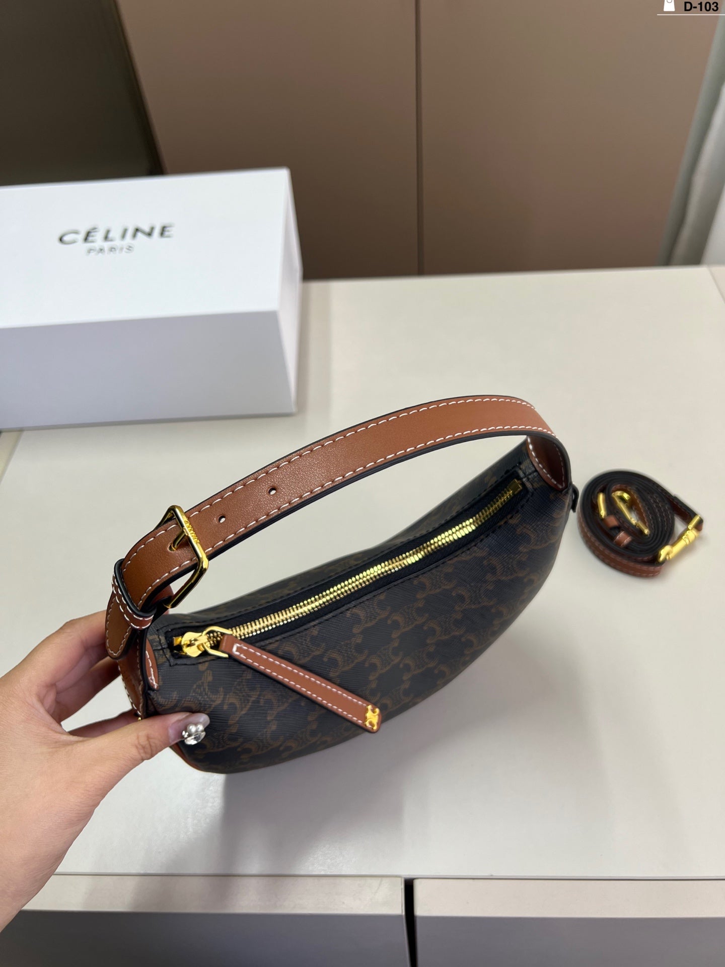 Underarm bag Crescent bag