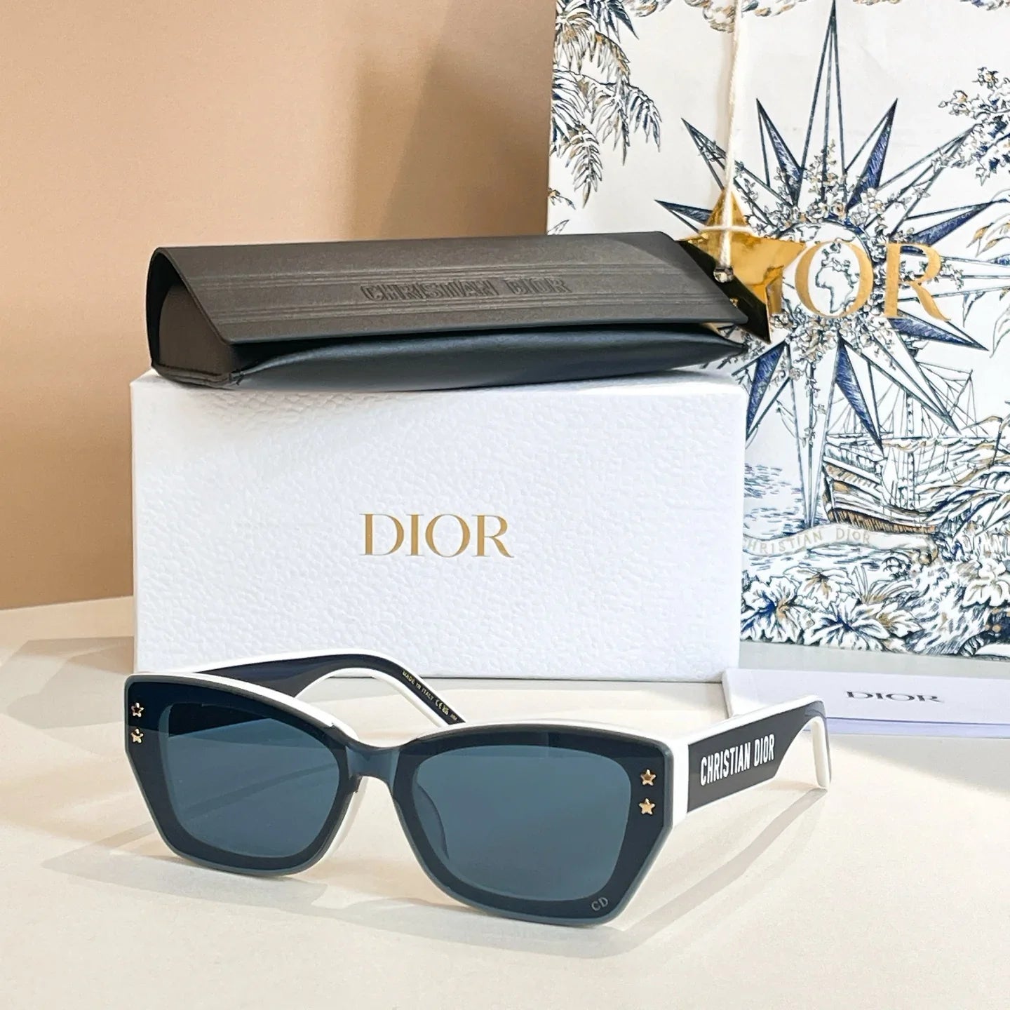 Full frame sunglasses