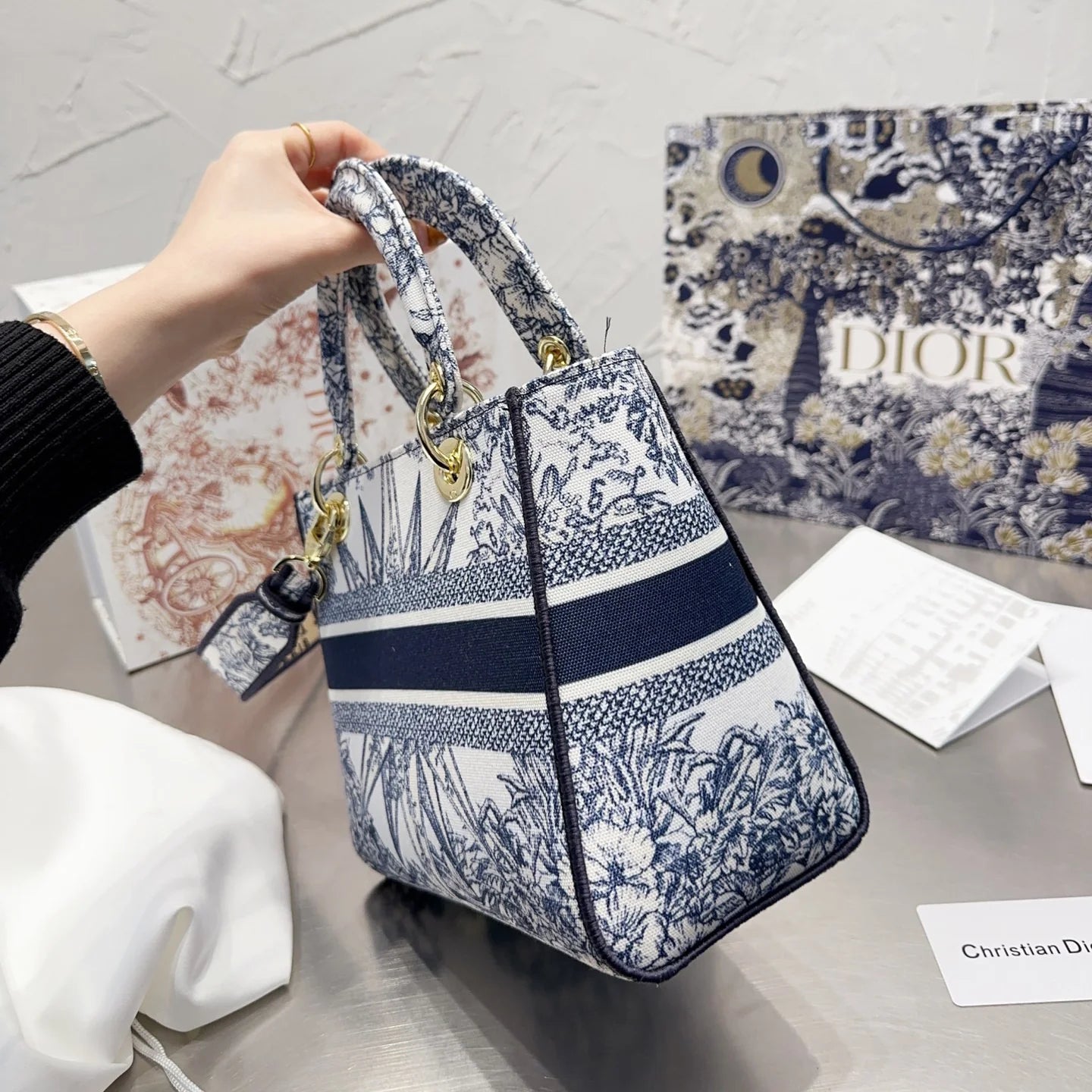 Lady D-Lite Embroidered Bag