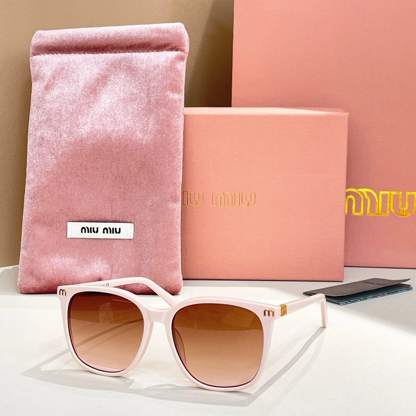 Full frame sunglasses