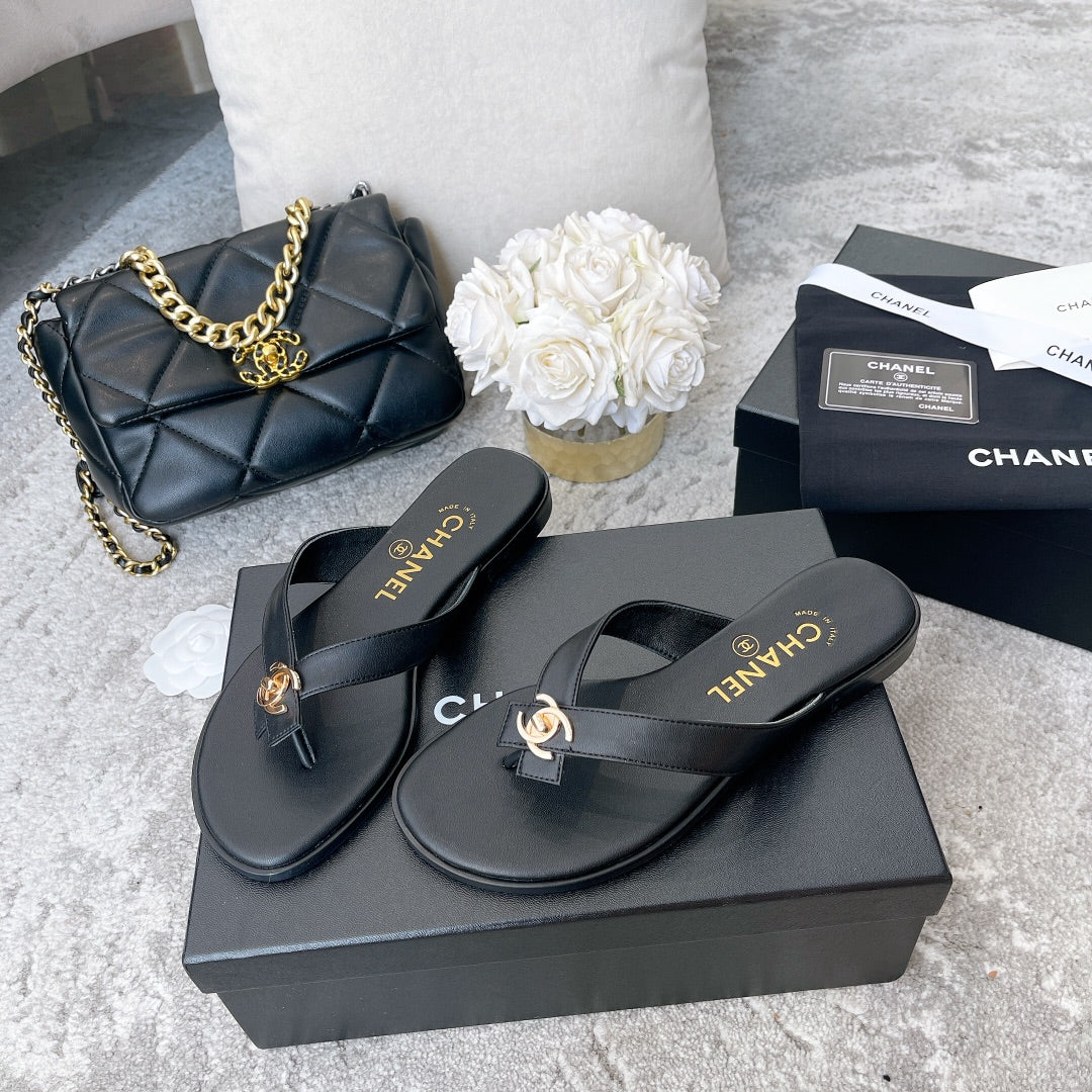 Fashion Simple Flip Flops Sandals