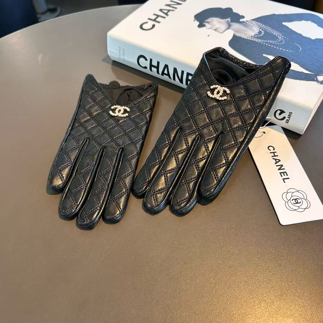 New touch screen gloves for 2025