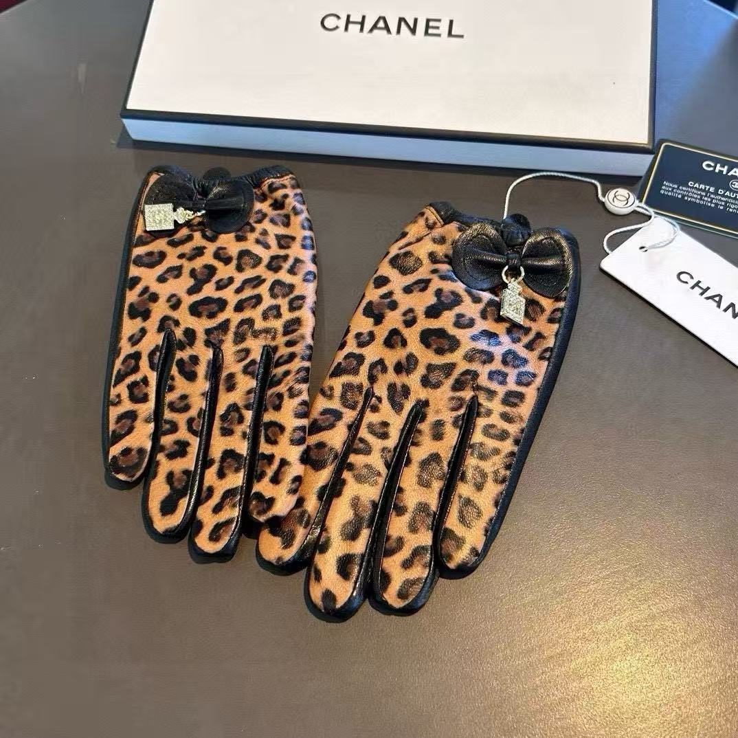 2025 new touch screen gloves for women, high-end sheepskin gloves