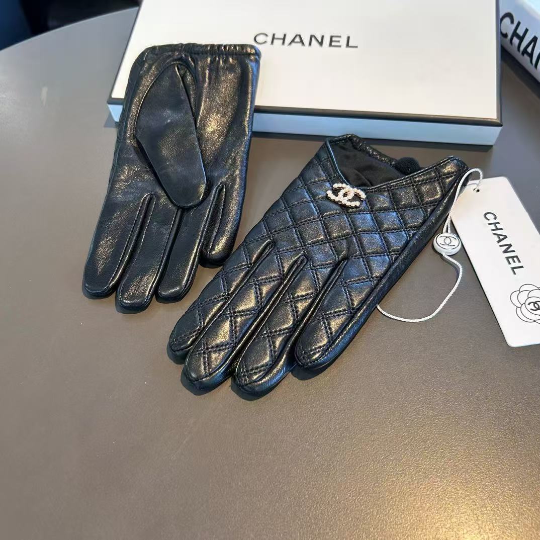 New touch screen gloves for 2025