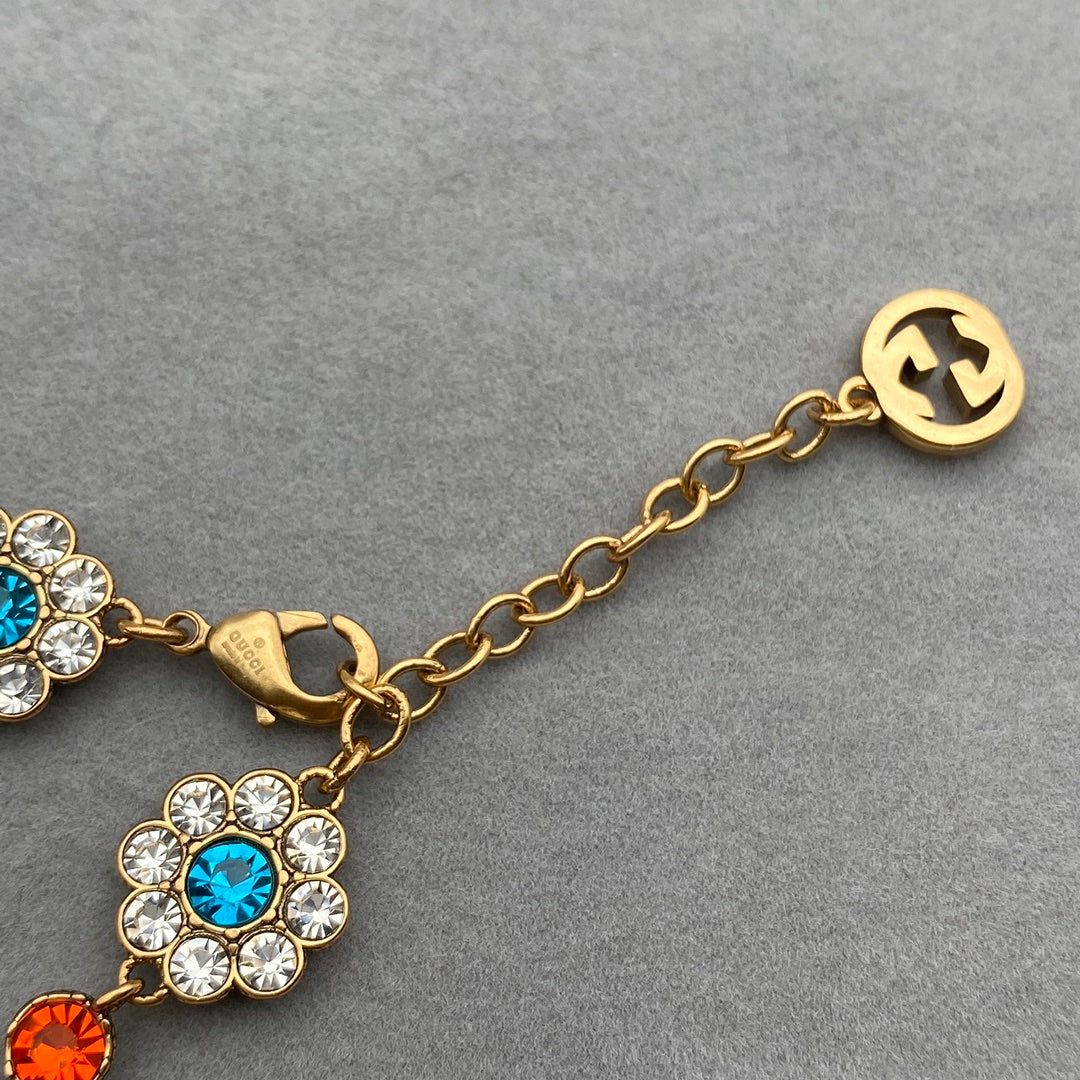 Noble Colored Diamond Bracelet